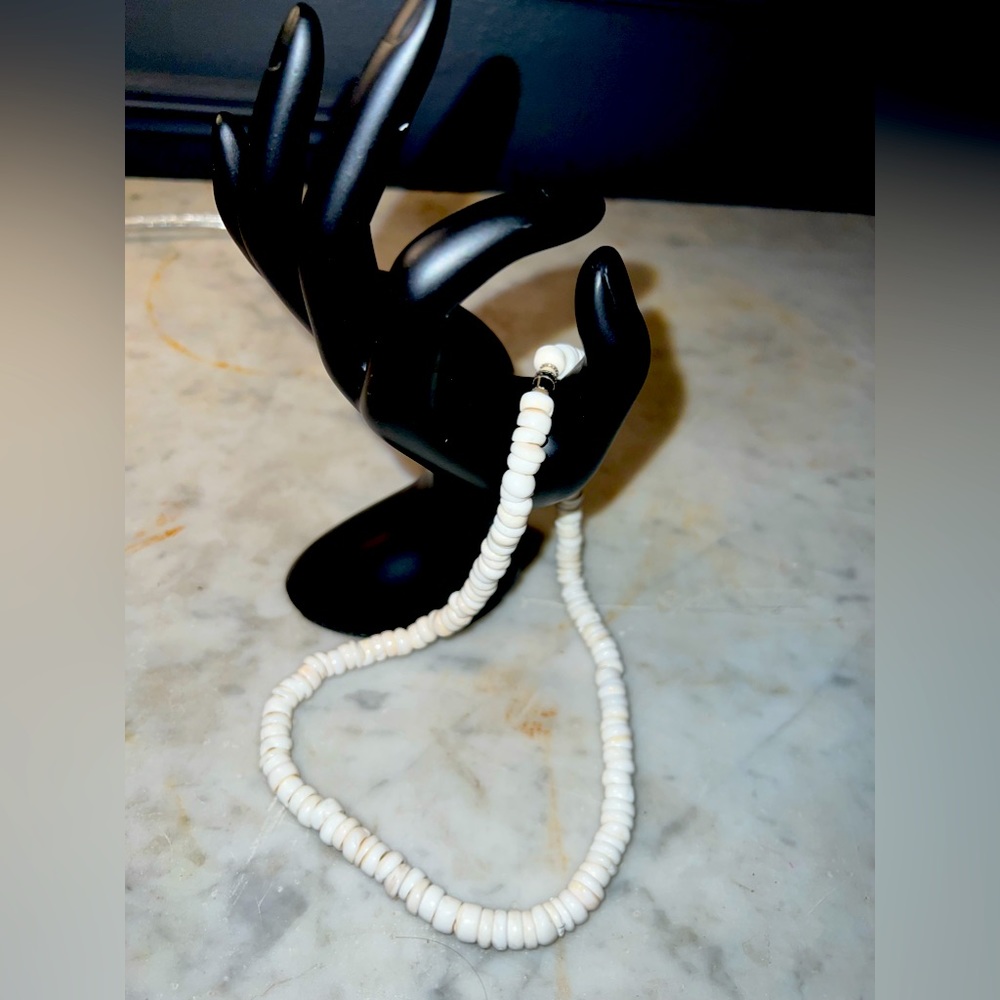 White Shell Necklace with Barrel Clasp